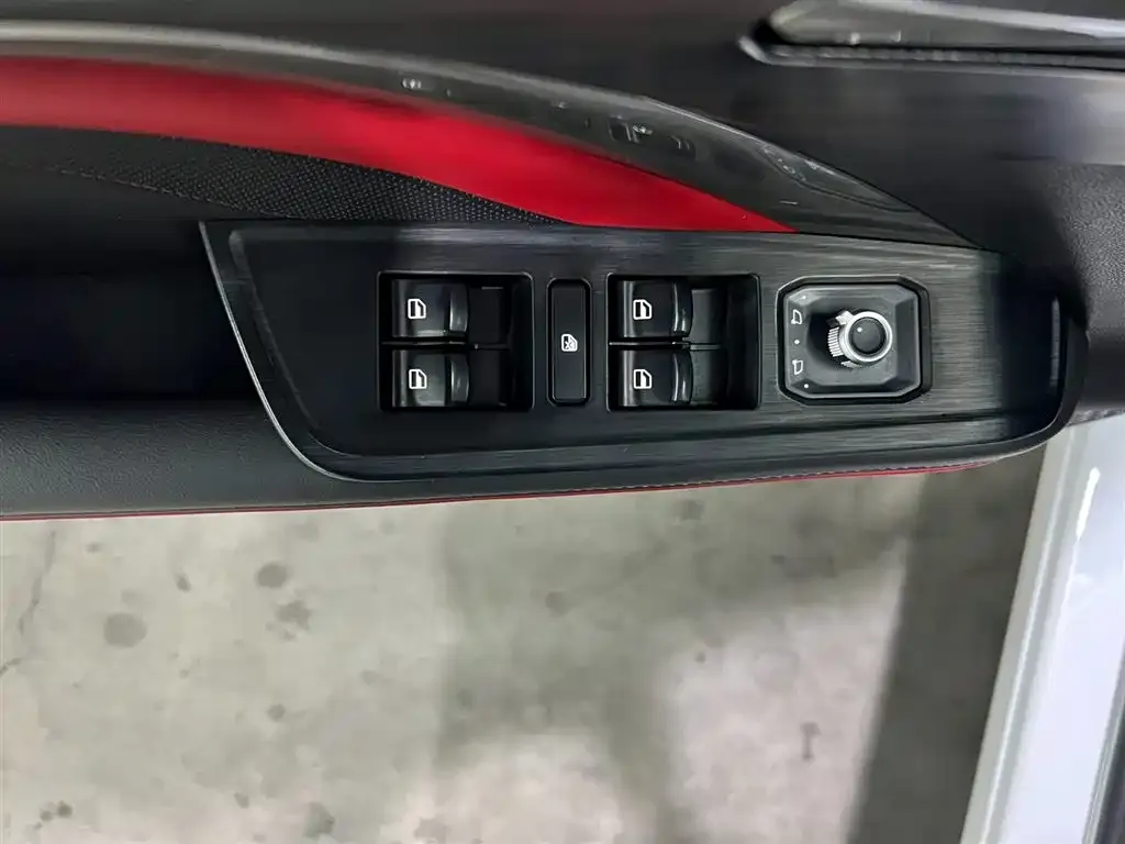Haval H6 — фото 10