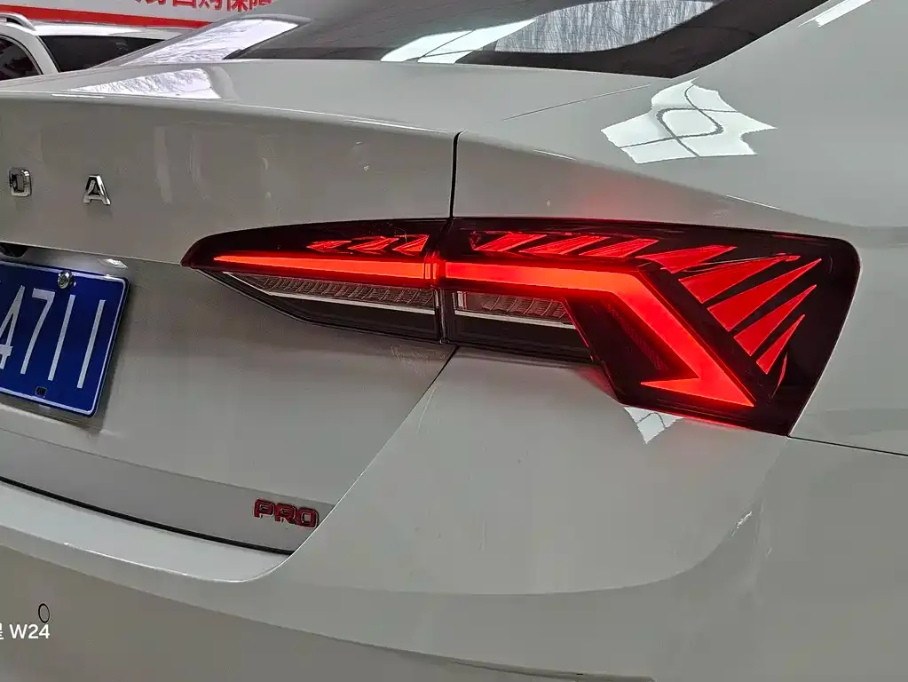 Skoda Octavia — фото 3