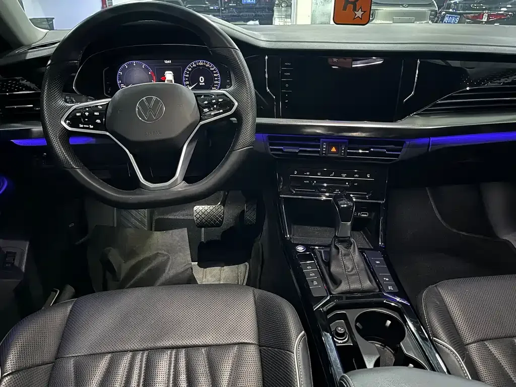 Volkswagen Passat — фото 9