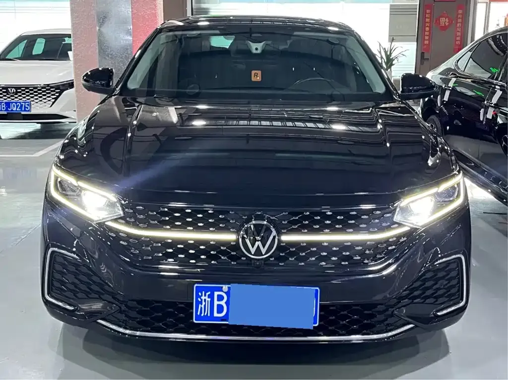 Volkswagen Passat — фото 3