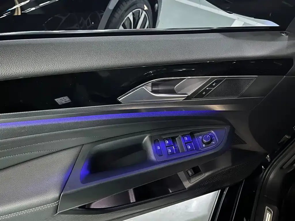 Volkswagen Passat — фото 4
