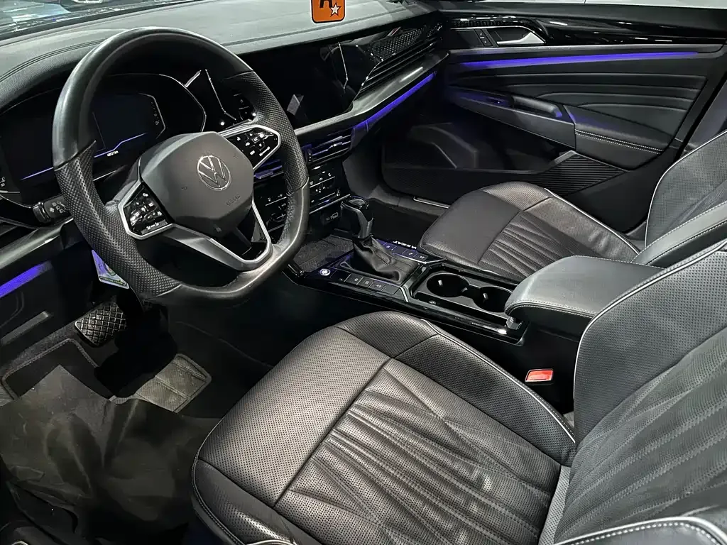 Volkswagen Passat — фото 10