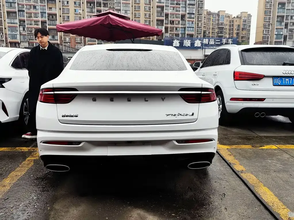 Geely Xingrui — фото 10