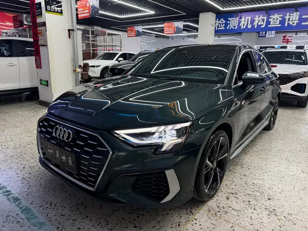 Audi A3 2022 из CN, фото 1
