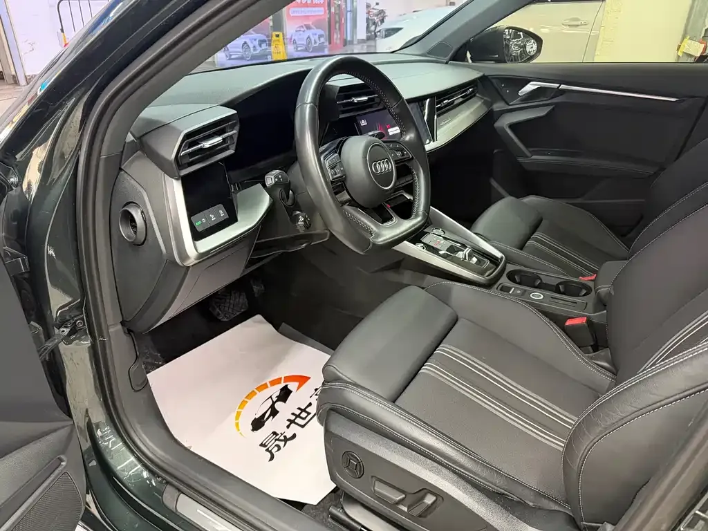 Audi A3 2022 из CN, фото 8