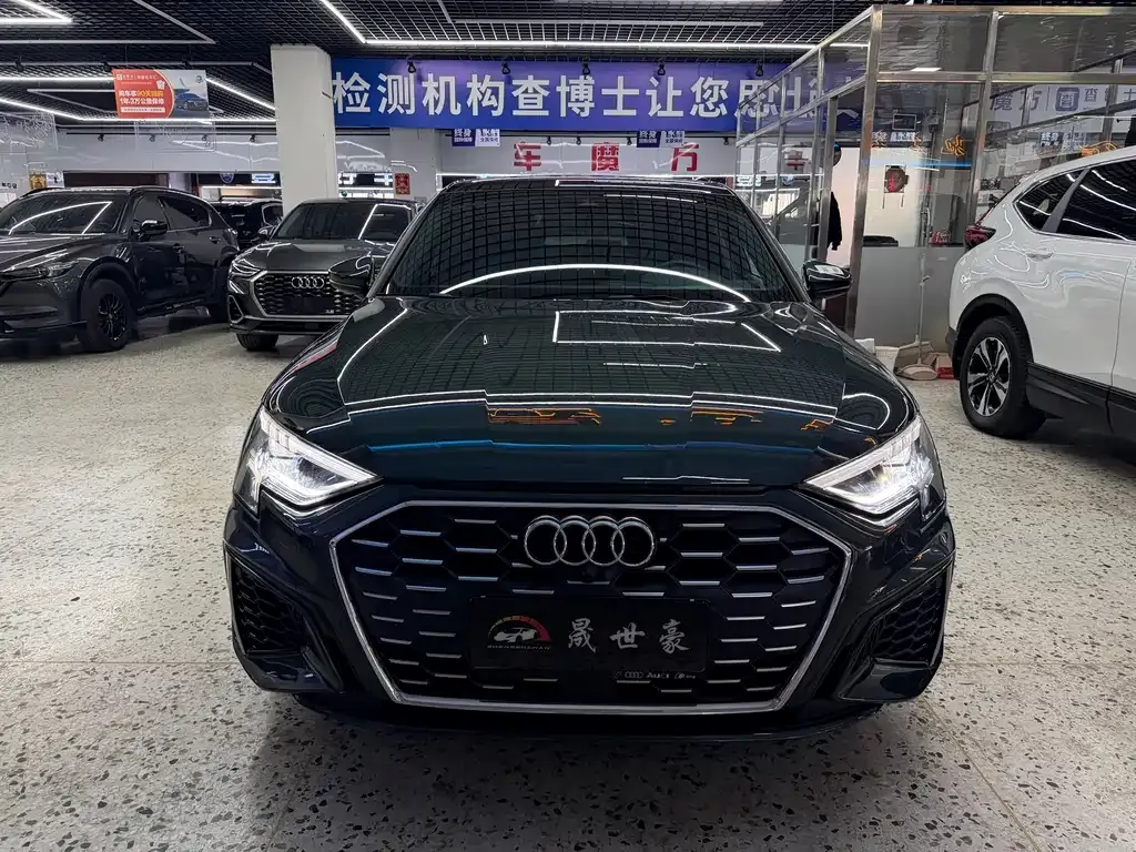 Audi A3 2022 из CN, фото 7