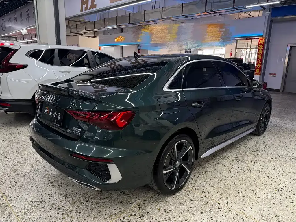 Audi A3 2022 из CN, фото 10