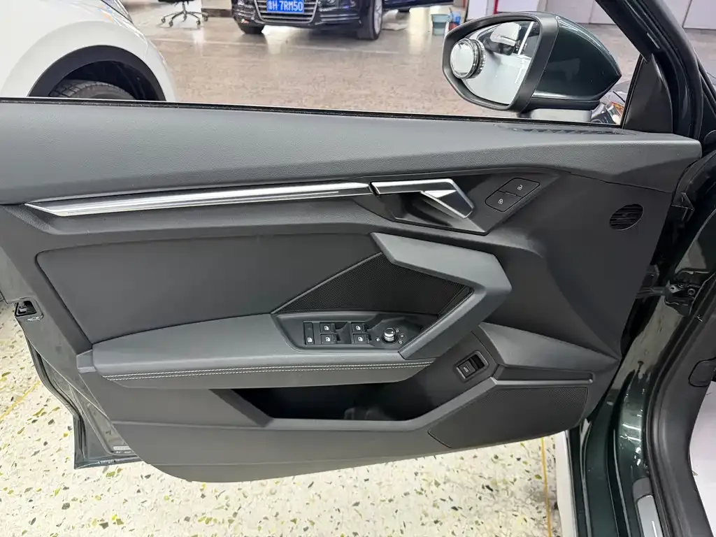 Audi A3 2022 из CN, фото 3
