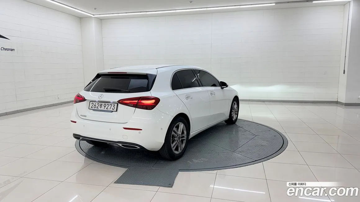 Mercedes-Benz A-Class — фото 2