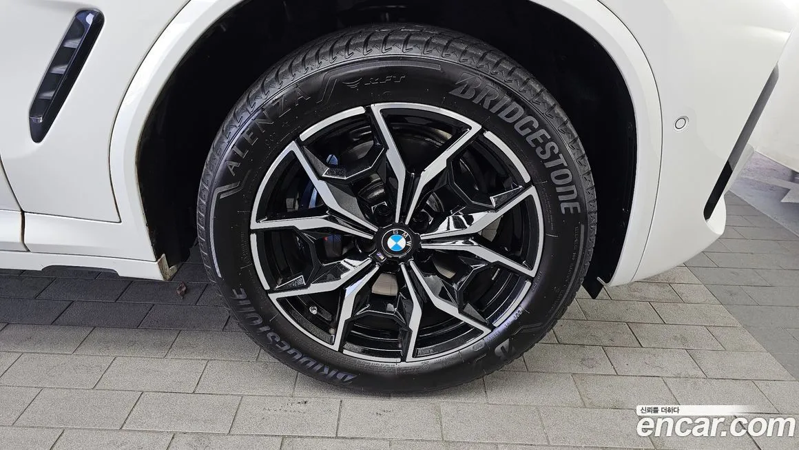 BMW X4 2024 из KR, фото 7