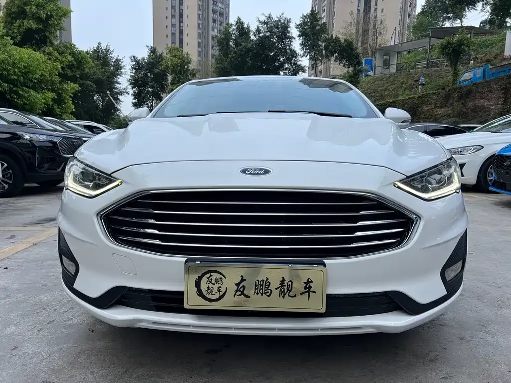 Ford Mondeo 2021 из CN, фото 2