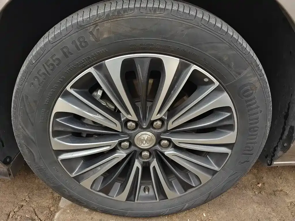 Buick GL8 2024 из CN, фото 5