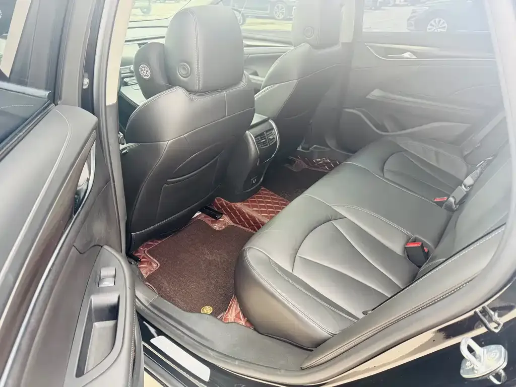 Buick LaCrosse 2022 из CN, фото 2