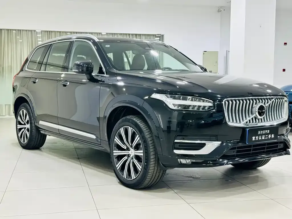 Volvo XC90 — фото 2