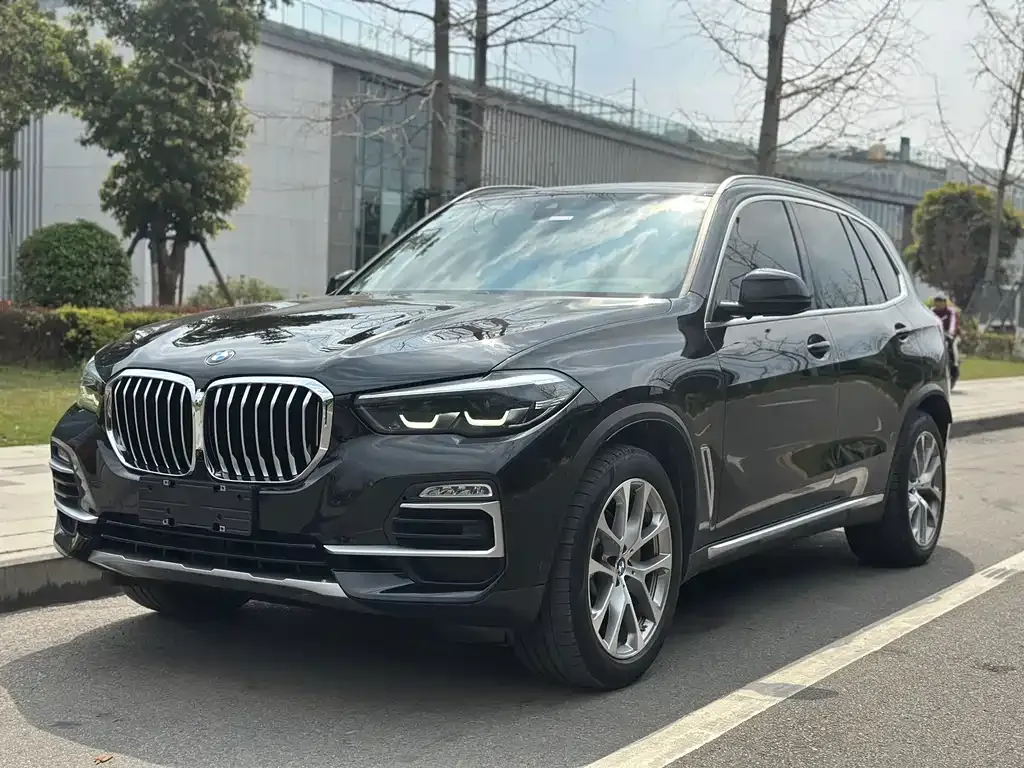 BMW X5 (Import)