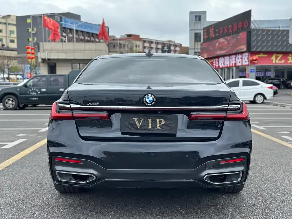 BMW 7 Series 2021 из CN, фото 2