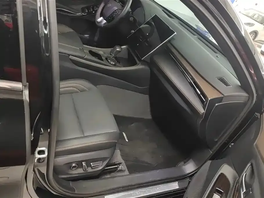 Toyota Avalon 2025 из CN, фото 10