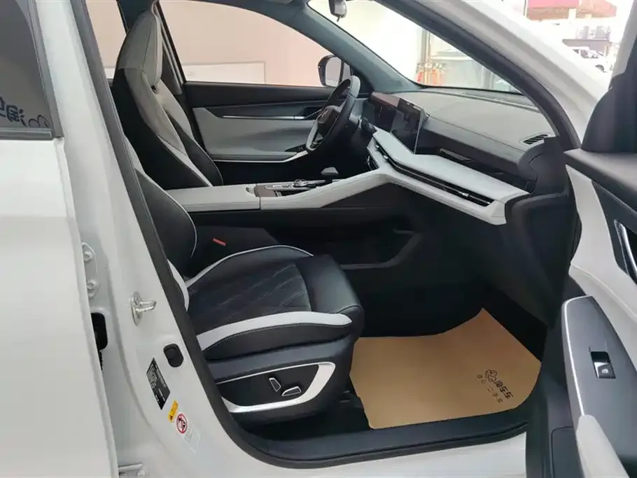 Changan CS75PLUS 2023 из CN, фото 5