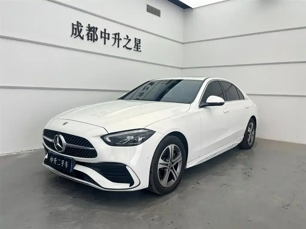 Mercedes-Benz C-Class — фото 1