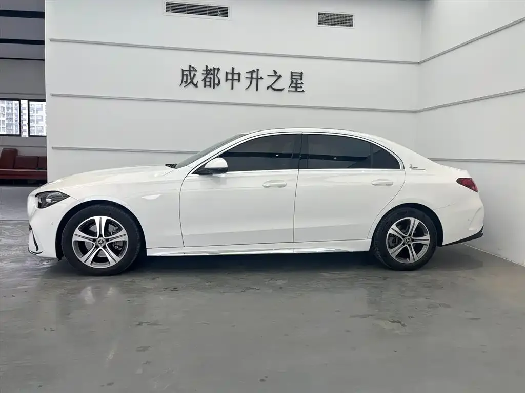 Mercedes-Benz C-Class — фото 10