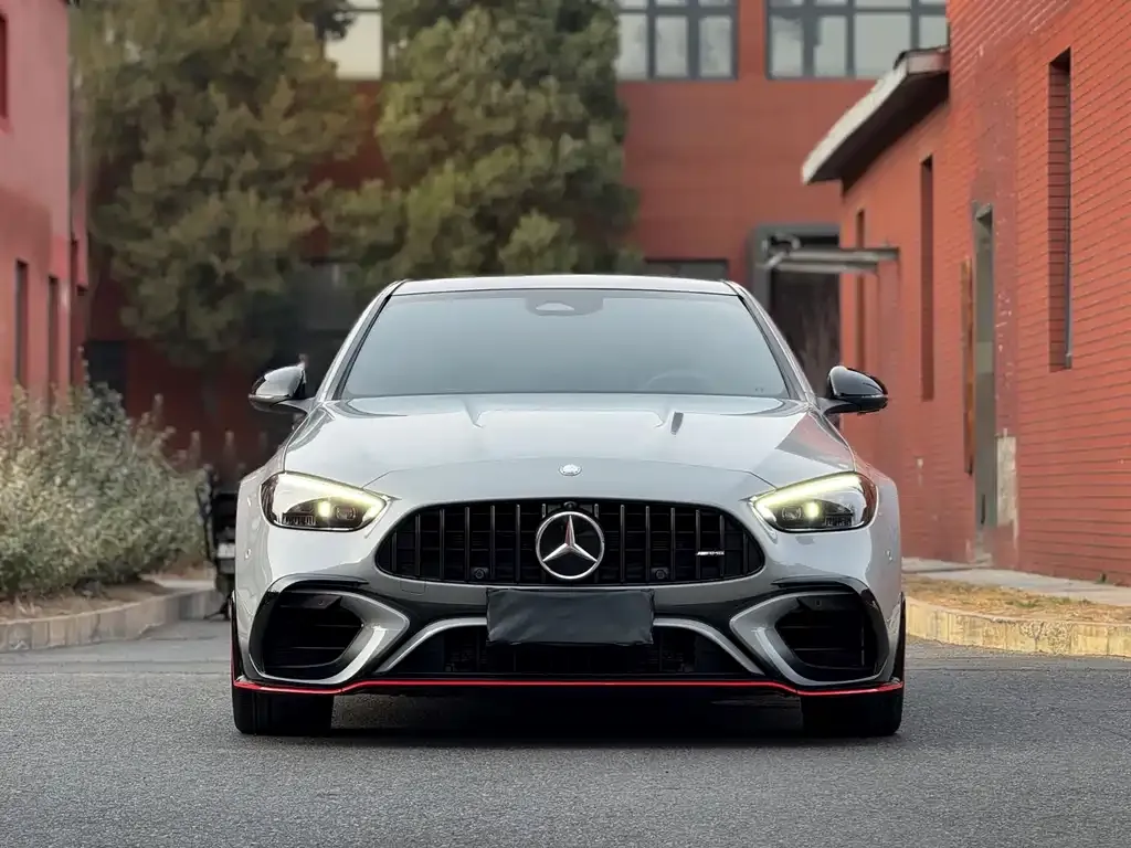 Mercedes-Benz C-Class AMG New Energy 2024 из CN, фото 4