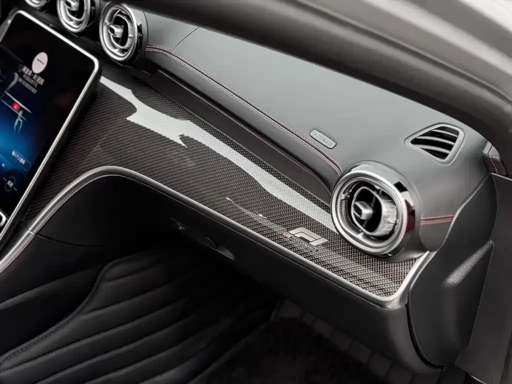 Mercedes-Benz C-Class AMG New Energy 2024 из CN, фото 6