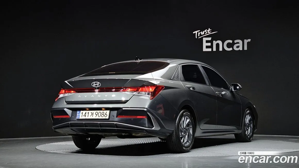 Hyundai AVANTE — фото 5