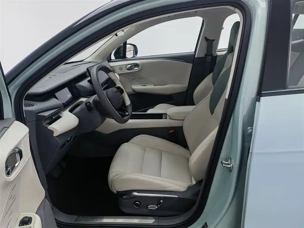 Lynk & Co 06 EM-P 2024 из CN, фото 8