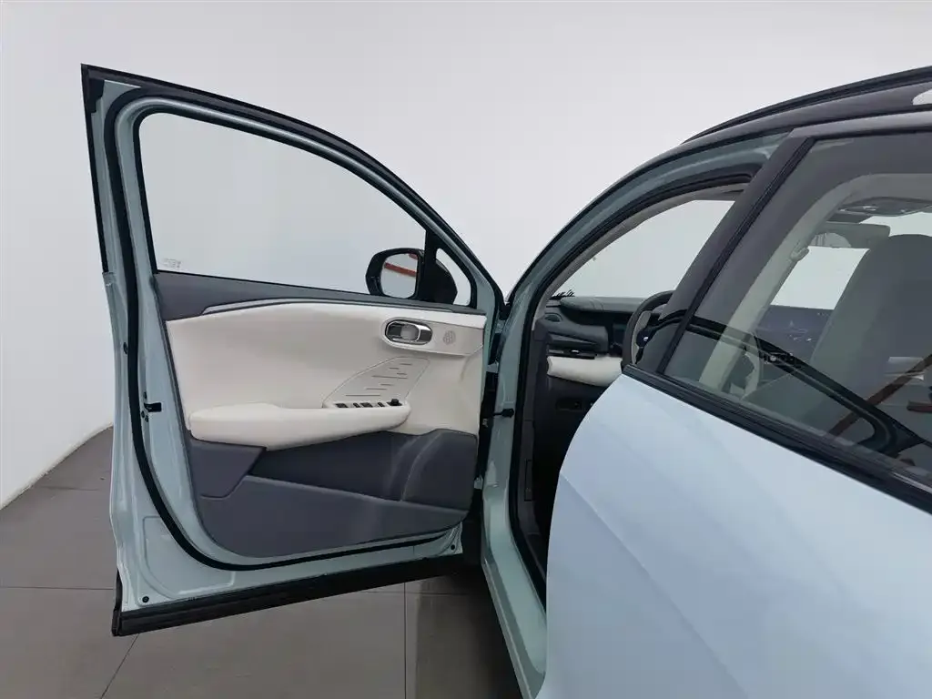Lynk & Co 06 EM-P 2024 из CN, фото 9