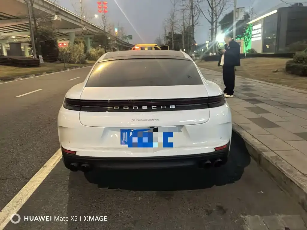 Porsche Panamera 2024 из CN, фото 4