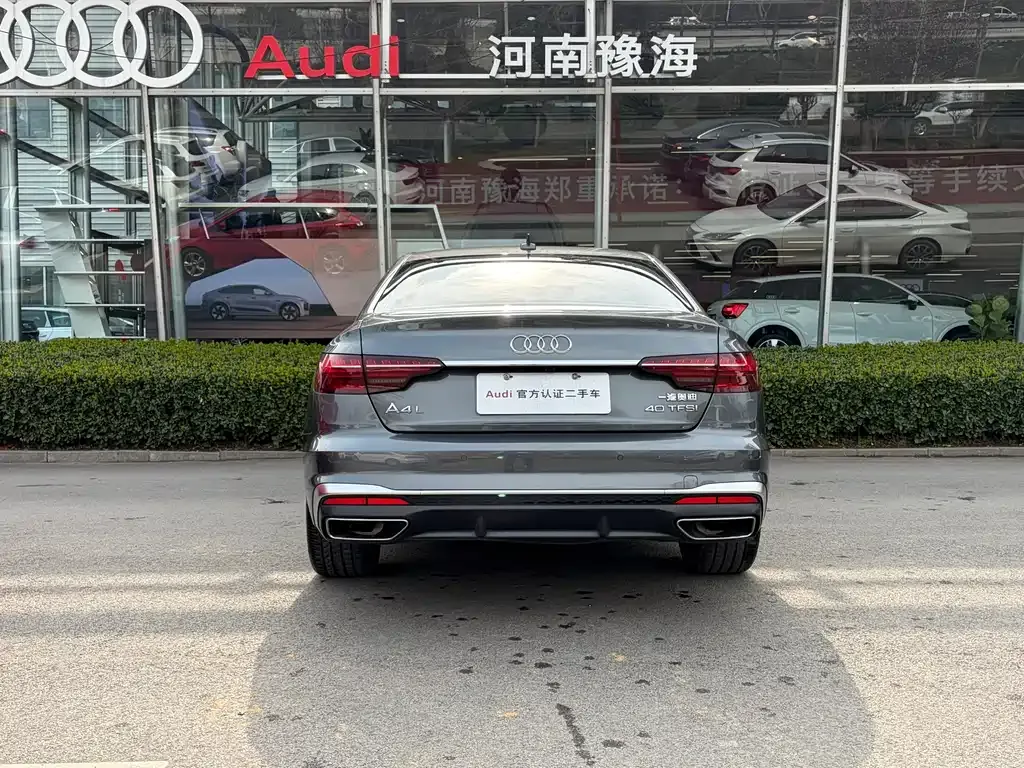 Audi A4L 2024 из CN, фото 8