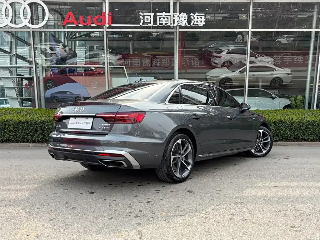 Audi A4L 2024 из CN, фото 10