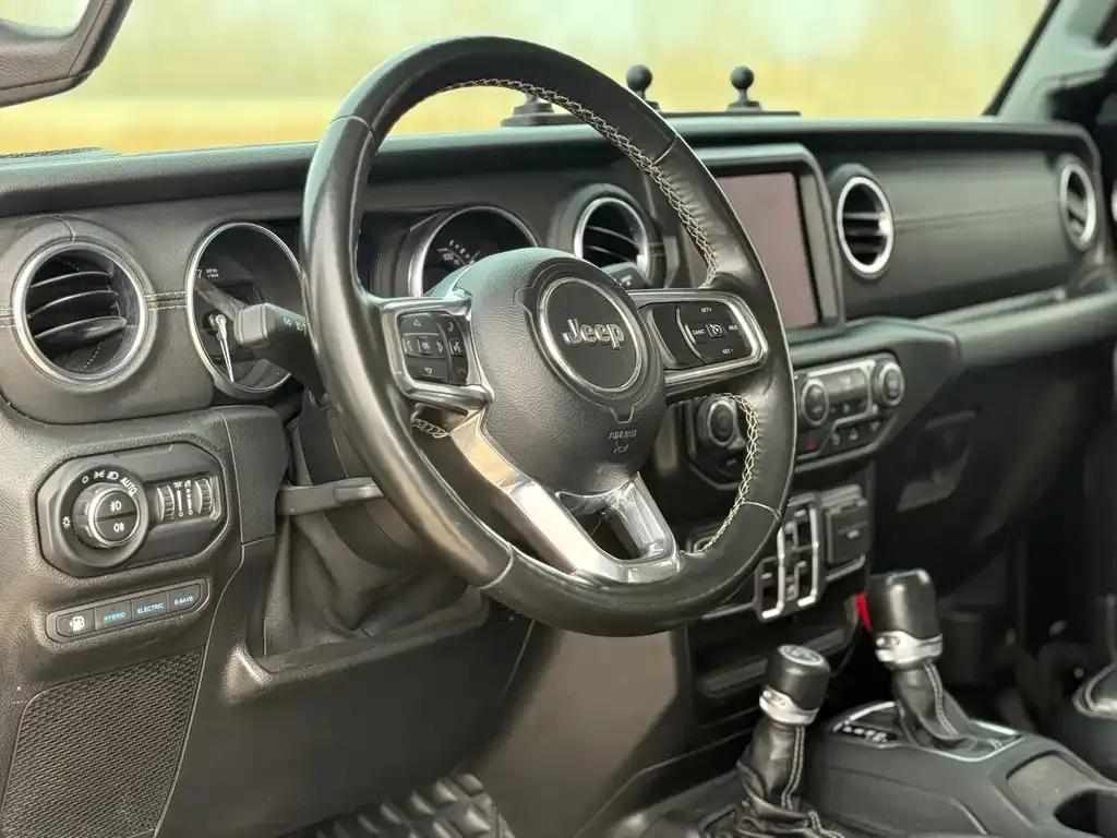 Jeep Wrangler PHEV 2021 из CN, фото 6