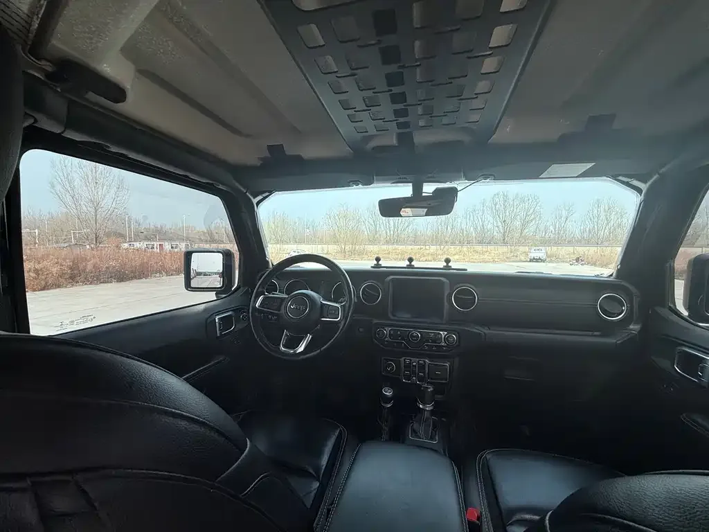 Jeep Wrangler PHEV 2021 из CN, фото 4