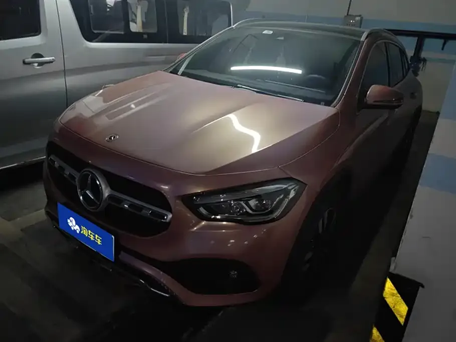Mercedes-Benz GLA — фото 1