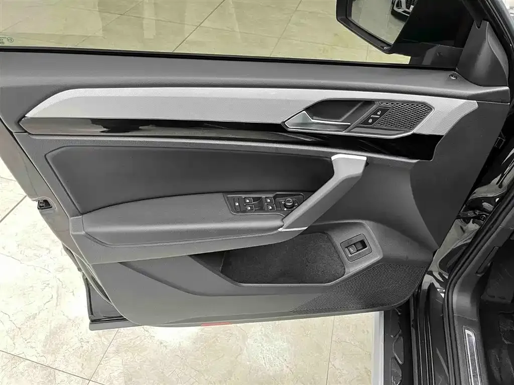 Volkswagen Tayron 2022 из CN, фото 6