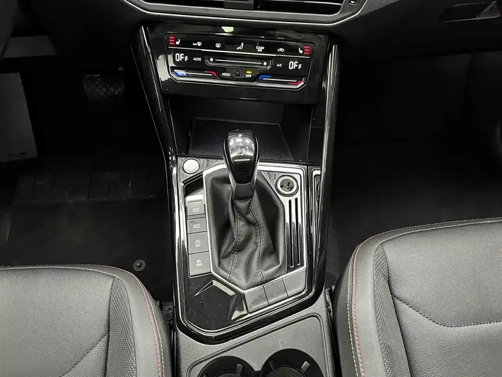 Volkswagen Tayron 2022 из CN, фото 10