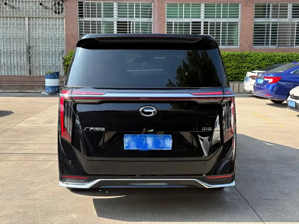 GAC Motor Trumpchi M8 — фото 7