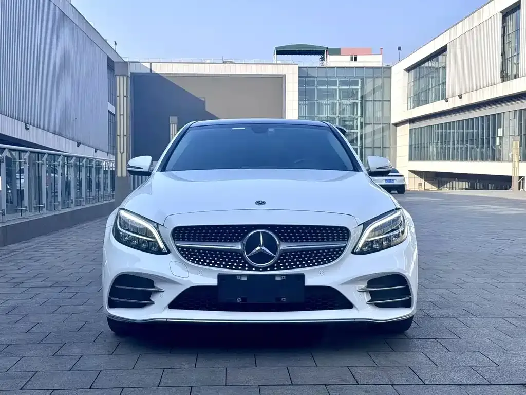 Mercedes-Benz C-Class — фото 4