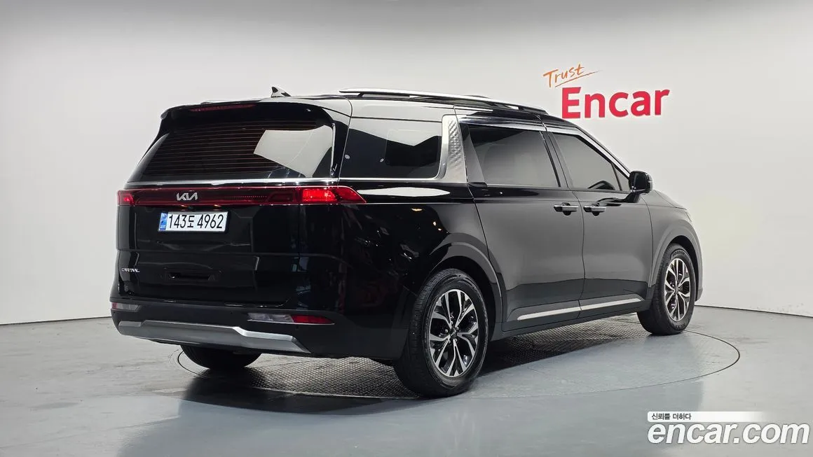 Kia Carnival 2023 из KR, фото 2