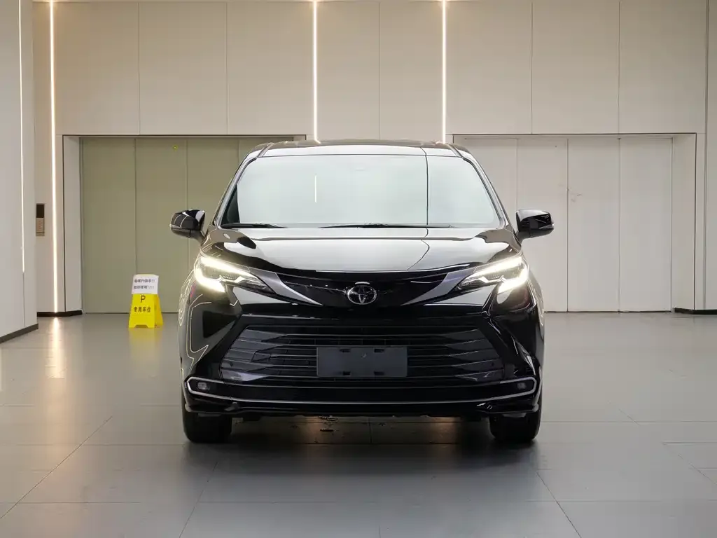 Toyota Sienna 2026 из CN, фото 3