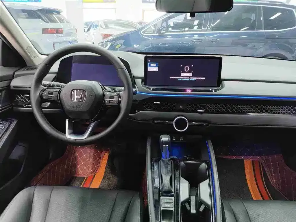 Honda Accord — фото 4