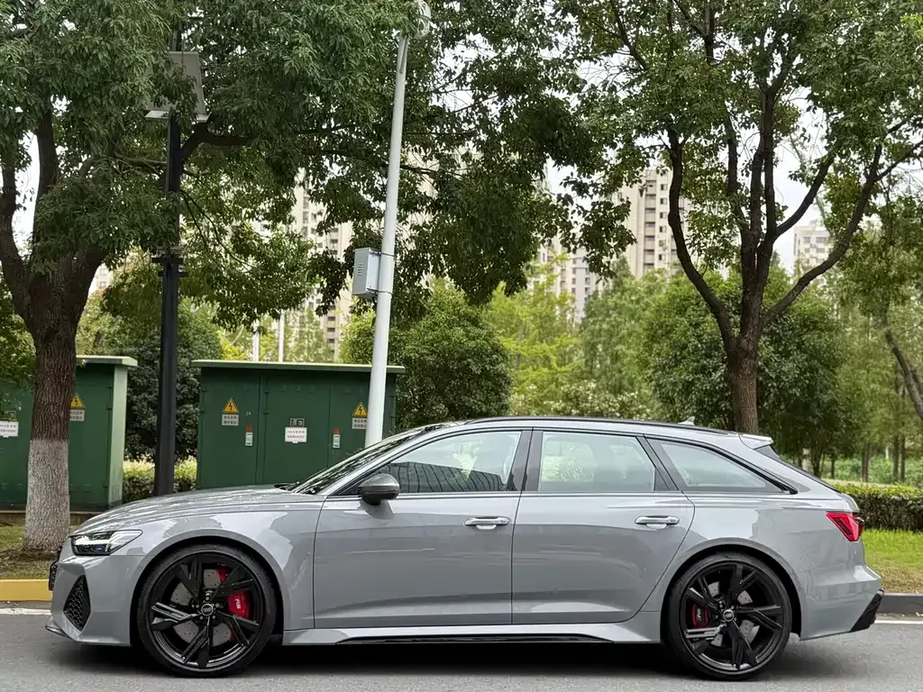 Audi RS 6 — фото 10