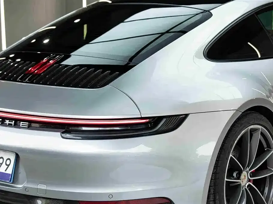 Porsche 911 — фото 10