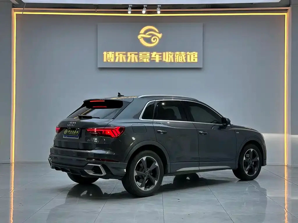Audi Q3 2024 из CN, фото 9