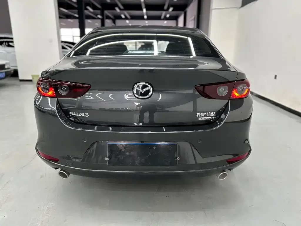 Mazda 3 Axela 2021 из CN, фото 4
