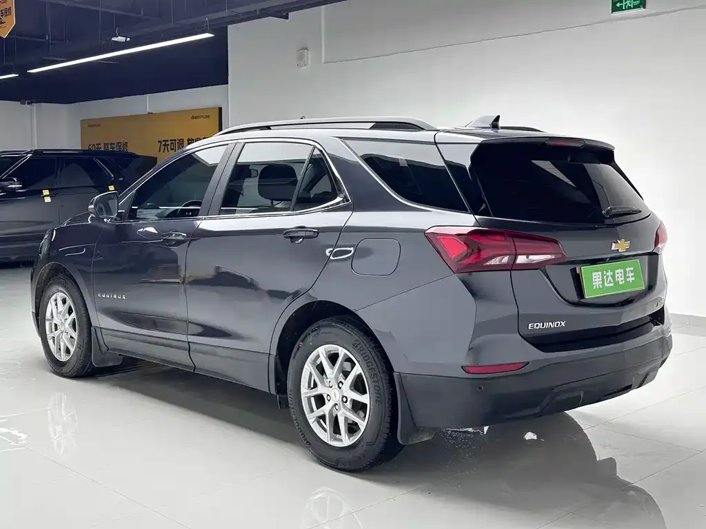 Chevrolet Equinox 2023 из CN, фото 4