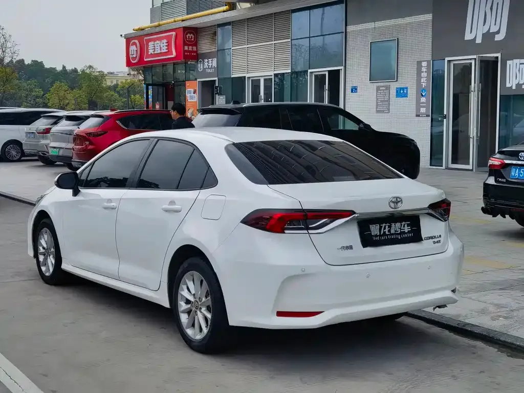Toyota Corolla 2022 из CN, фото 9