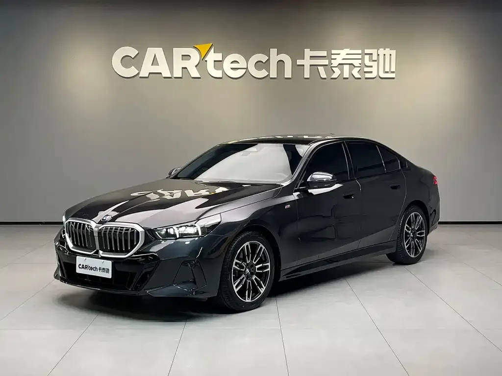 BMW 5 Series (Import) — фото 1
