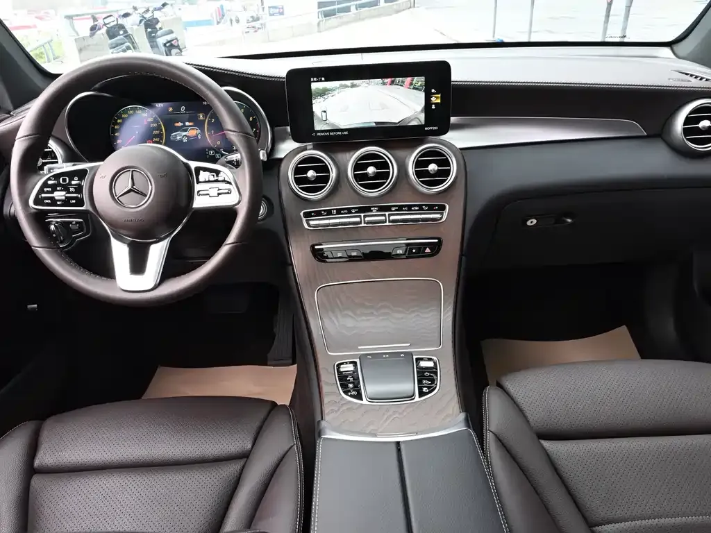 Mercedes-Benz GLC — фото 5